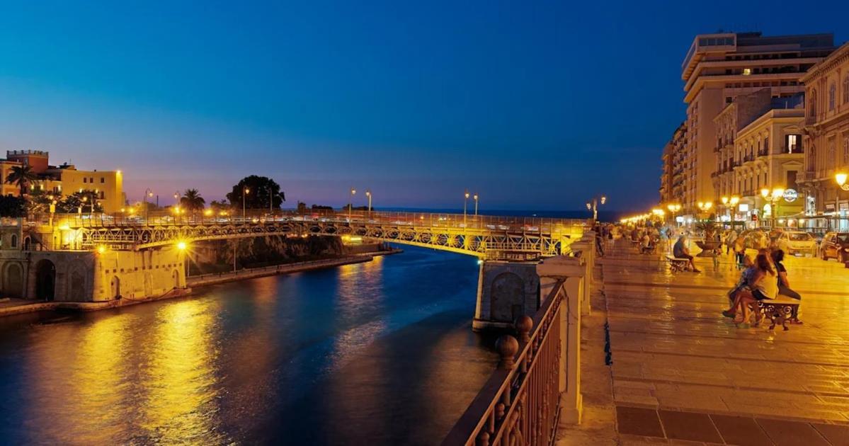 La Grande Bellezza Bed & Breakfast Taranto Exterior photo